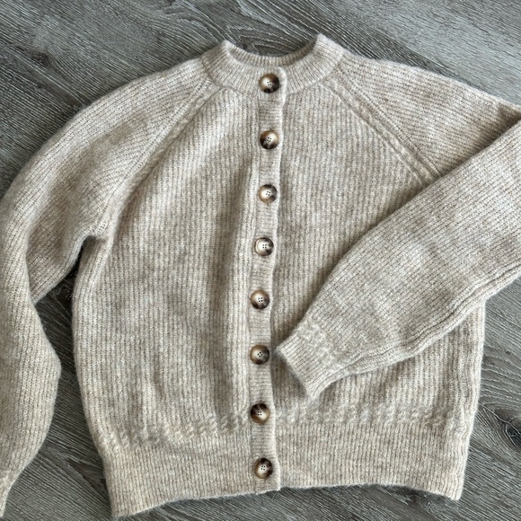 Sezane Beige Cardigan - Picture 3 of 6